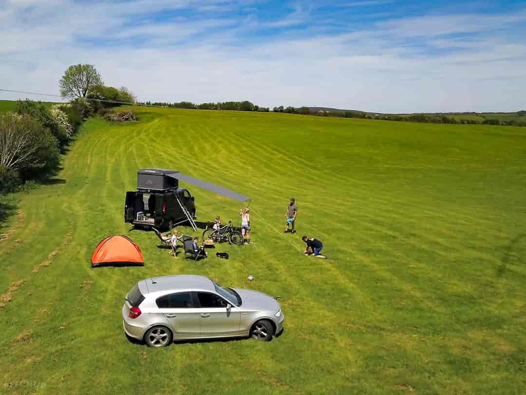 Long Moor Farm Camping: Spacious pitches with rural views