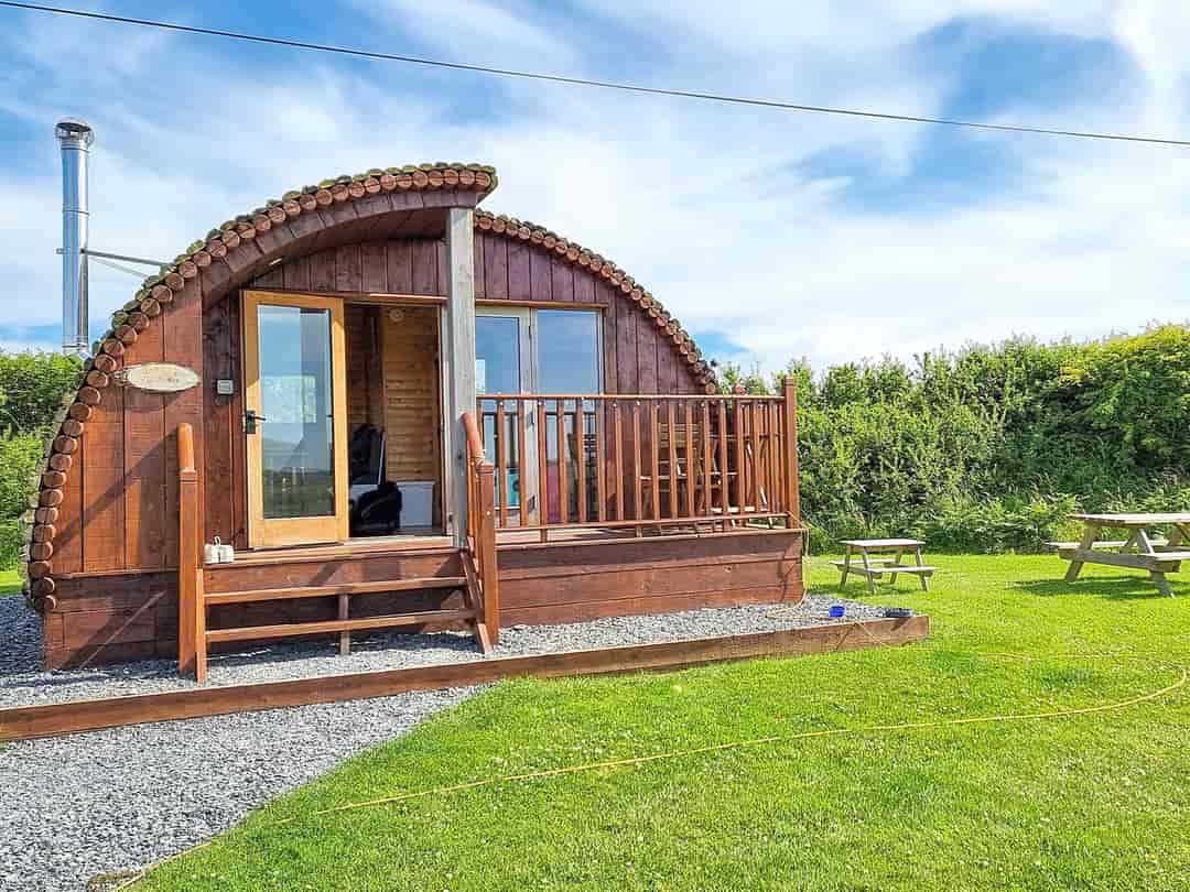 Pencaerau Pods: Visitor image of pods on site