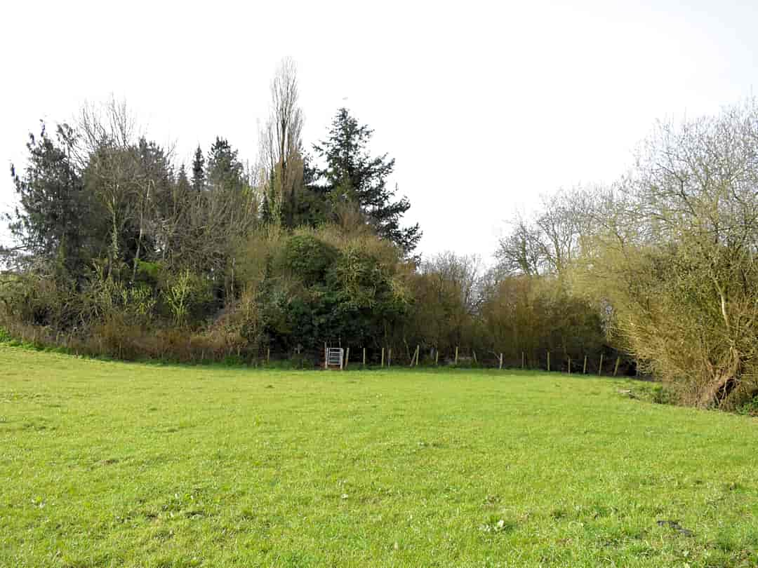 Manor Farm: Entrance to the campsite