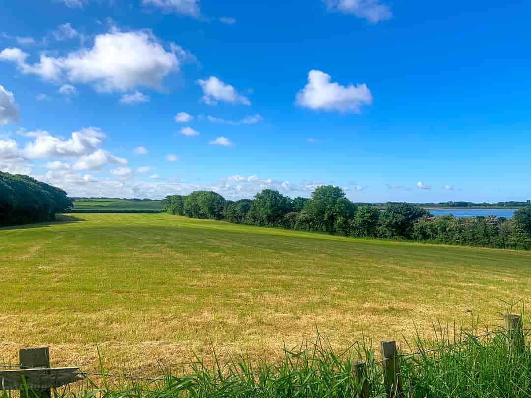 Ashton Hall Caravan Park: Stunning views
