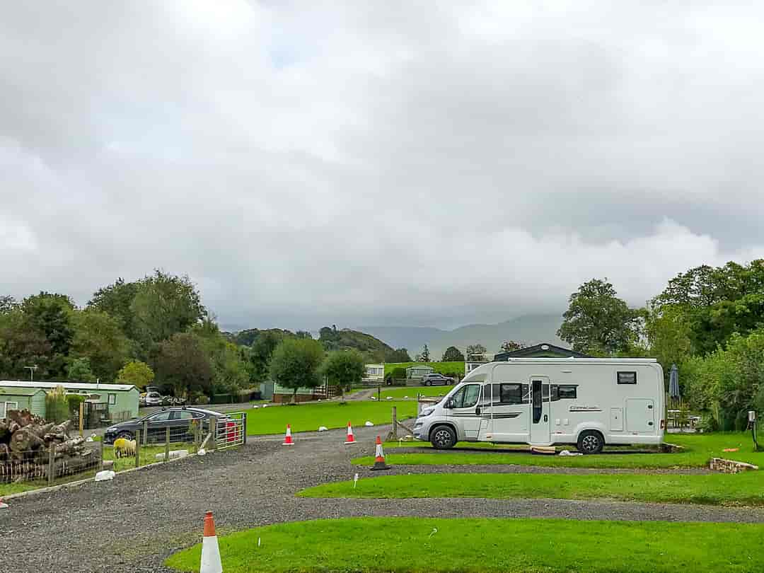 Coalbeck Caravan Park: Visitor image of pitches on site