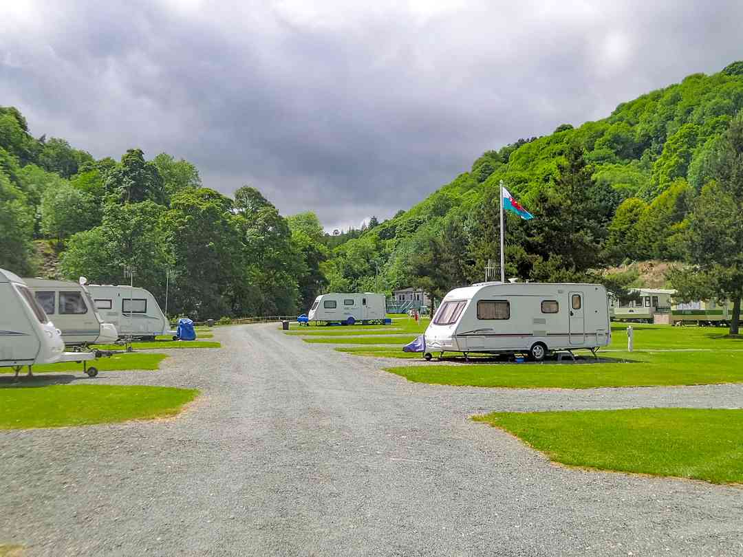 Ceiriog Valley Park: Pitches on site