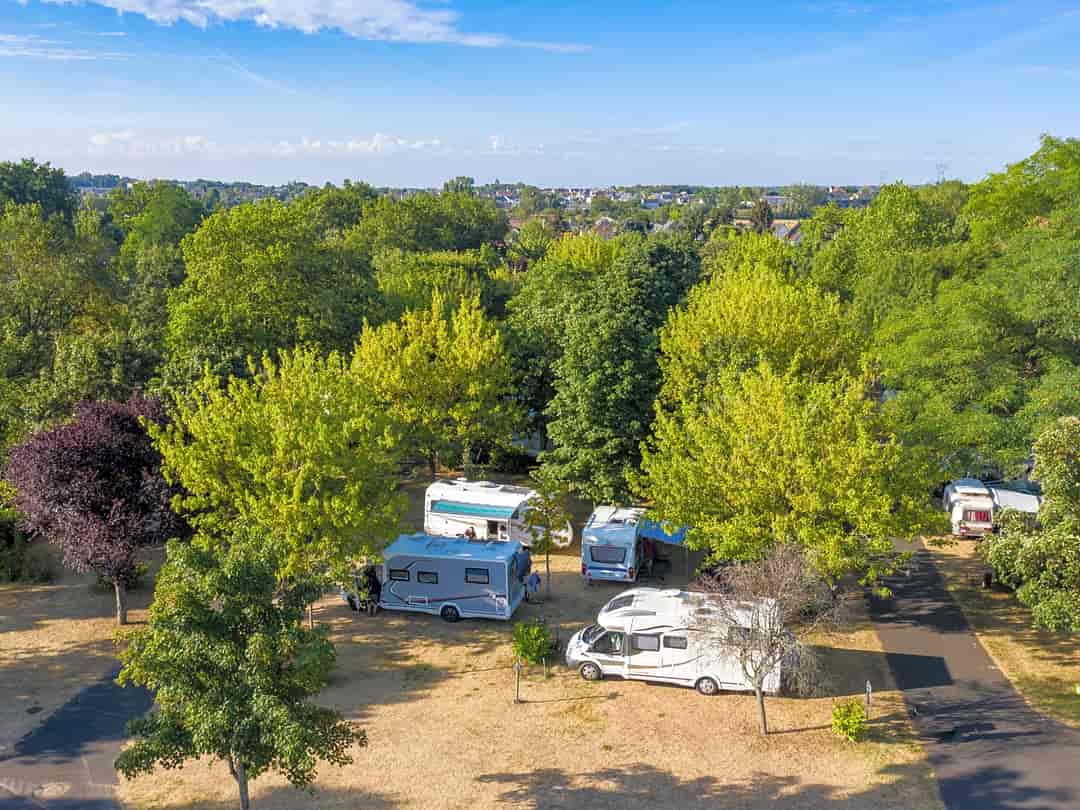 Camping de Montlouis-sur-Loire: Pitches
