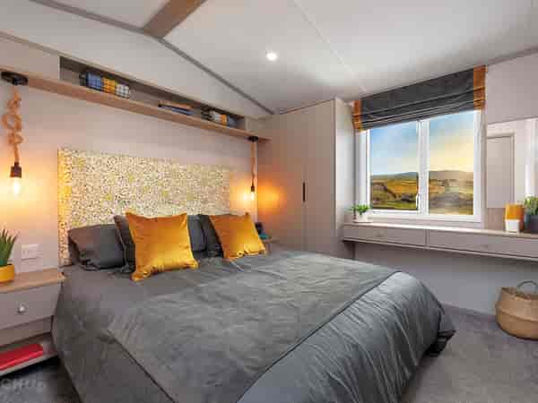 2 bedroom static caravan (comfort, no pets)