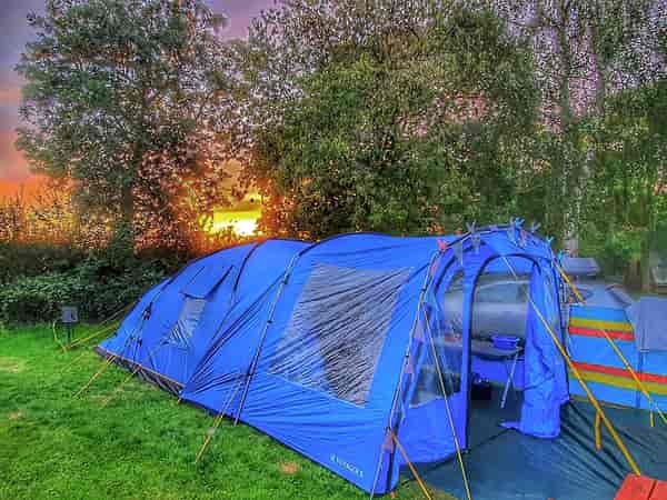 Non-electric grass pitch