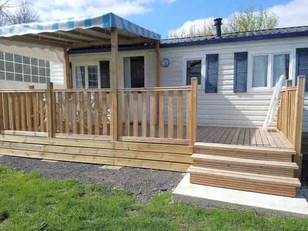 3 bedroom static caravan