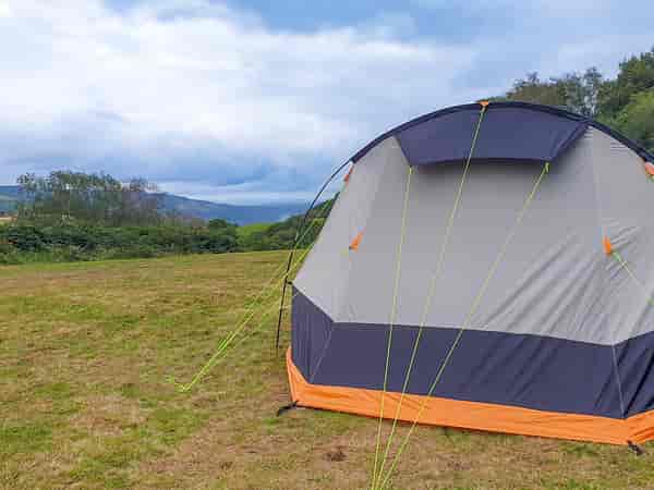 Non-electric grass tent or motorhome pitch