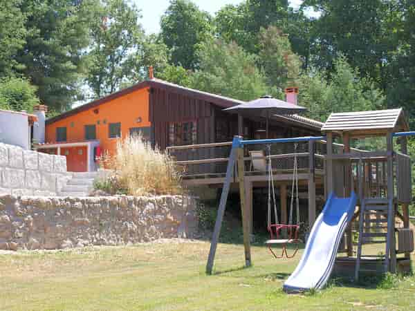 Mimosa huisje/chalet/bungalow 1 slaapkamer (huisdieren niet toegestaan)