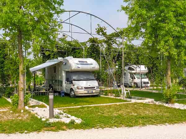 Piazzola con elettricità