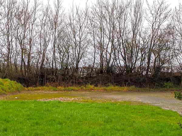 Non-electric gravel and hardstanding motorhome pitch