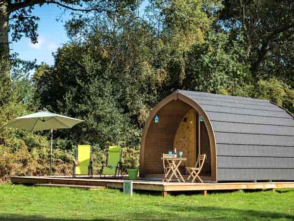 Camping pod (no pets)