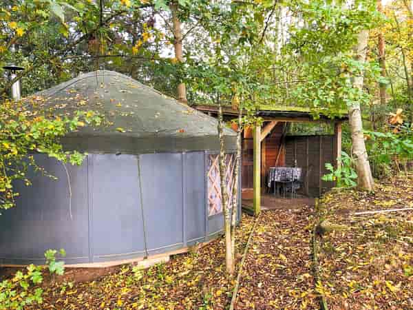 Yami yurt