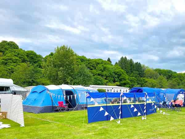 Non-electric grass pitch