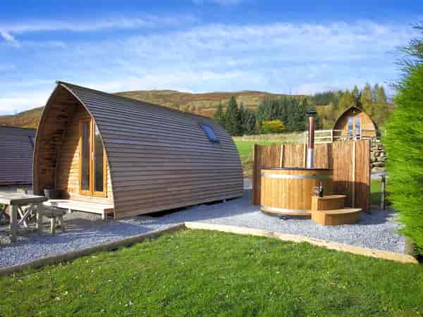 Camping pod (hot tub, premium)