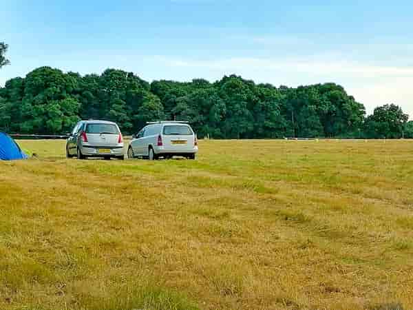 Non-electric grass and earth tent or trailer tent pitch