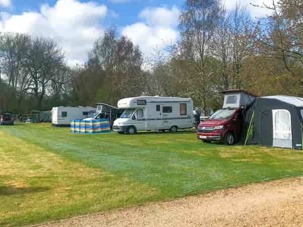 Non-electric grass pitch