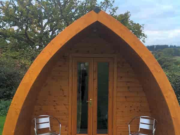 Pod prêt-à-camper (animaux interdits, 2 personnes)