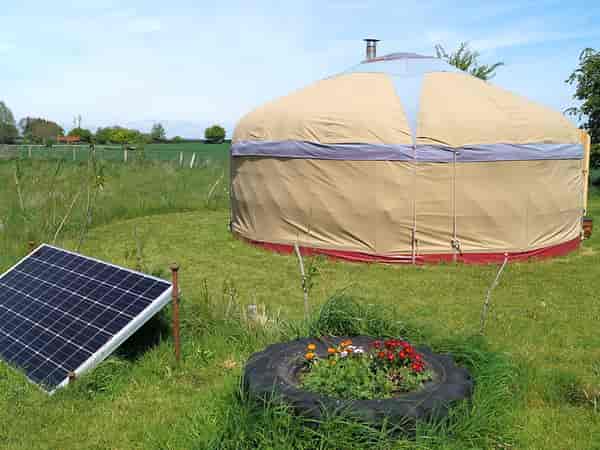 Cosy Oak yurt