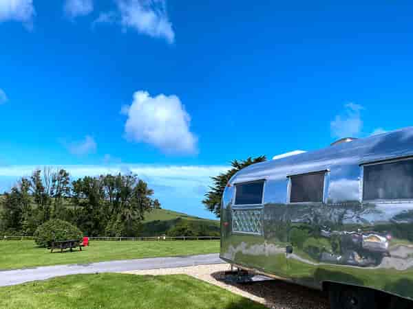 Piazzola roulotte/camper The View su terreno battuto completamente attrezzata