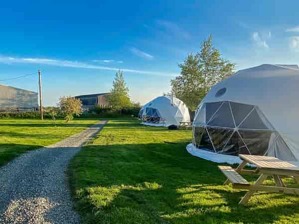 Darcy geodome (tot 4 personen)