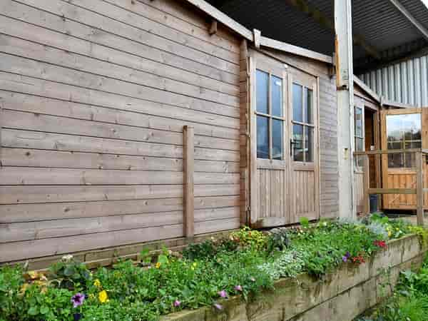 2 bedroom bunkhouse