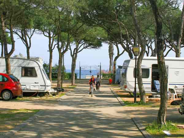 Electric optional sand motorhome pitch