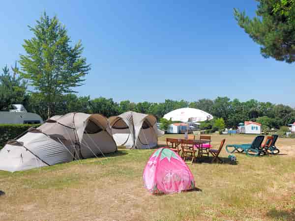 Castel fully-serviced grass pitch (premium)