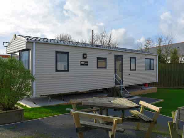 Tebay Platinum caravana fixa 3 dormitórios