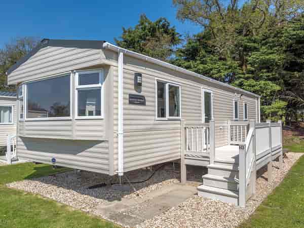 2 bedroom static caravan (no pets)