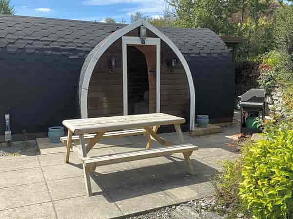Bach 1 bedroom camping pod