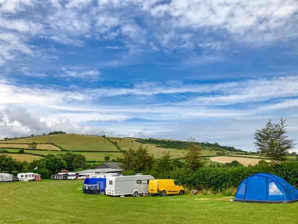 Non-electric grass pitch