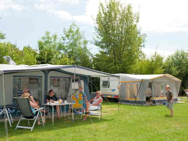 Fully-serviced grass pitch (comfort)