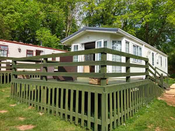 The Oaks 2 bedroom static caravan (no pets)
