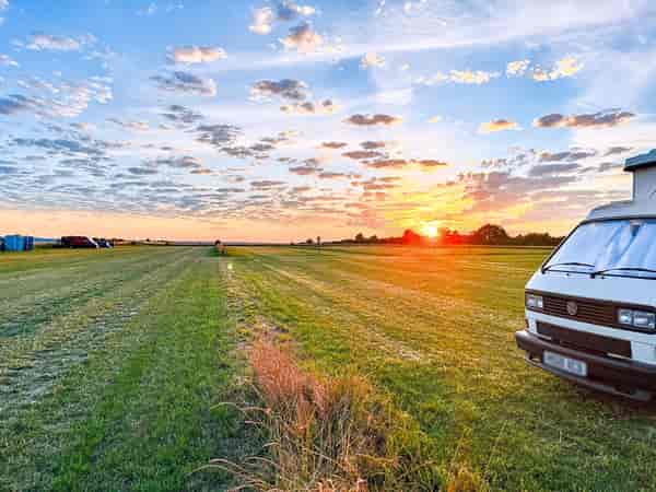 Unpowered grass and earth tent, trailer tent or campervan site