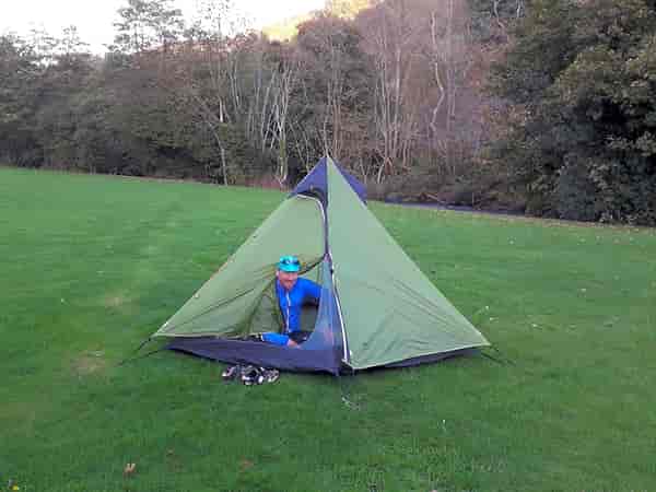 Non-electric grass touring pitch (2 adults and 2 children, riverside)