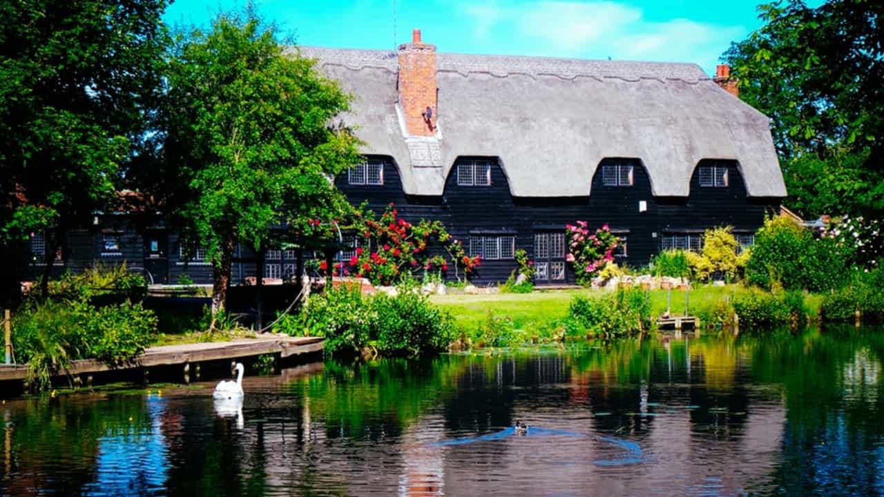 Serene and scenic Flatford Mill, Colchester, Essex (Sarah Tona on Unsplash)