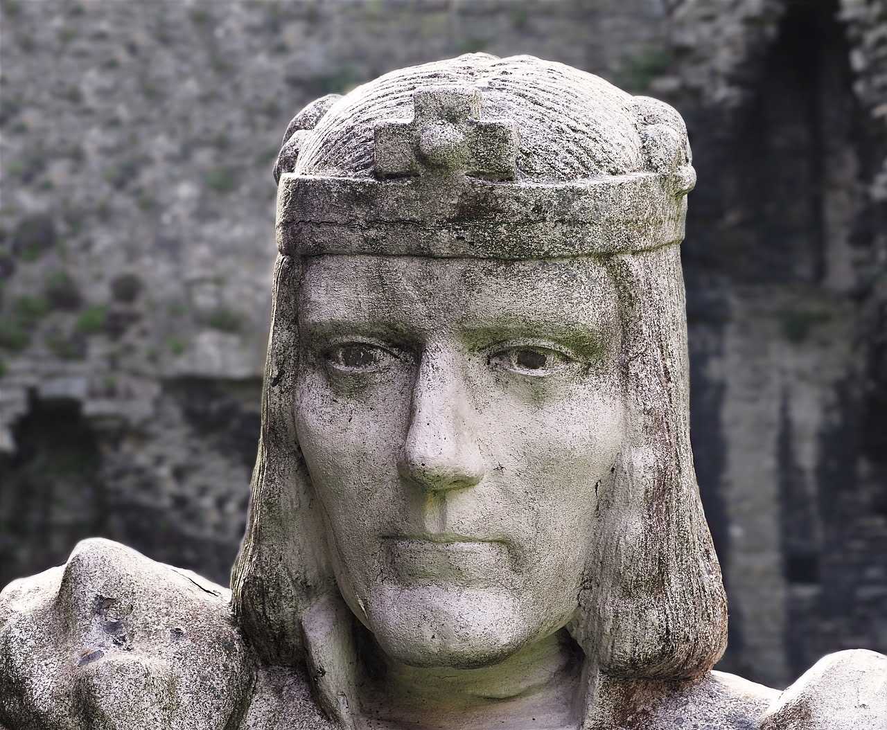 Statue of Richard III (Andrew Martin on Unsplash)