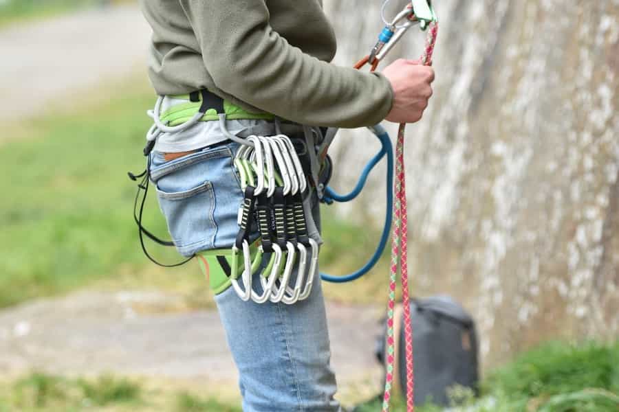 Rock climbing in the Cairngorms (Jackie Lou DL/Pixabay)
