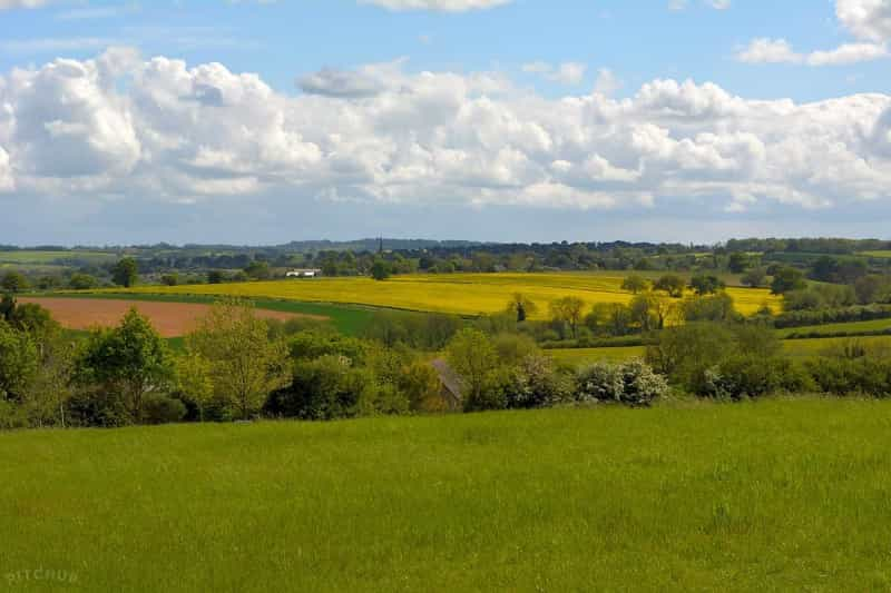 Camping in the Cotswolds 