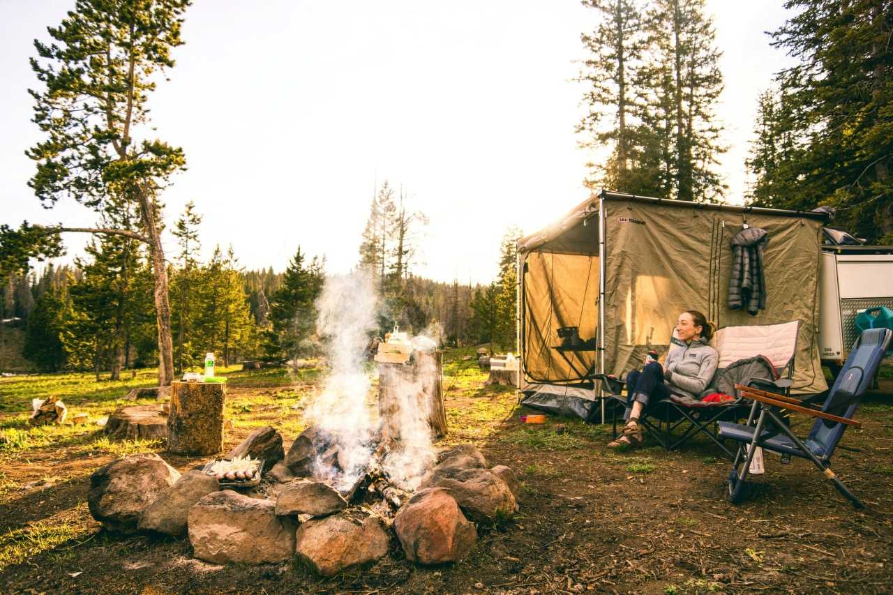 Follow these camping hacks and expert tips and have a memorable trip for all the right reasons (Unsplash / Chris Holder)