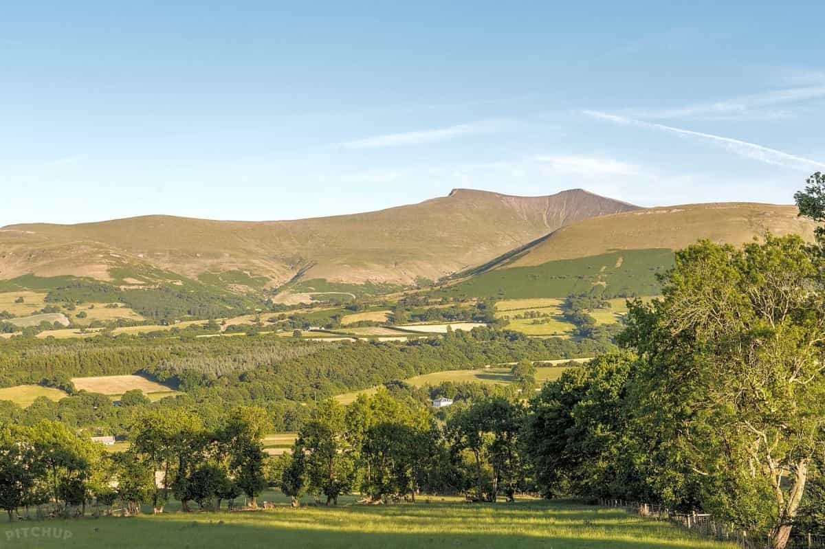 Outdoor breaks in the Brecon Beacons