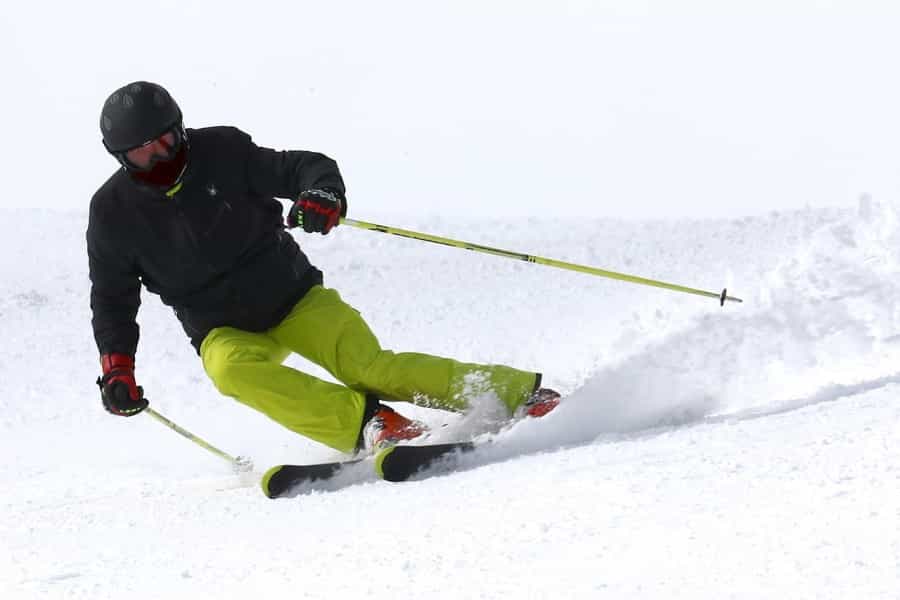 Skiing (woodypino/Pixabay)