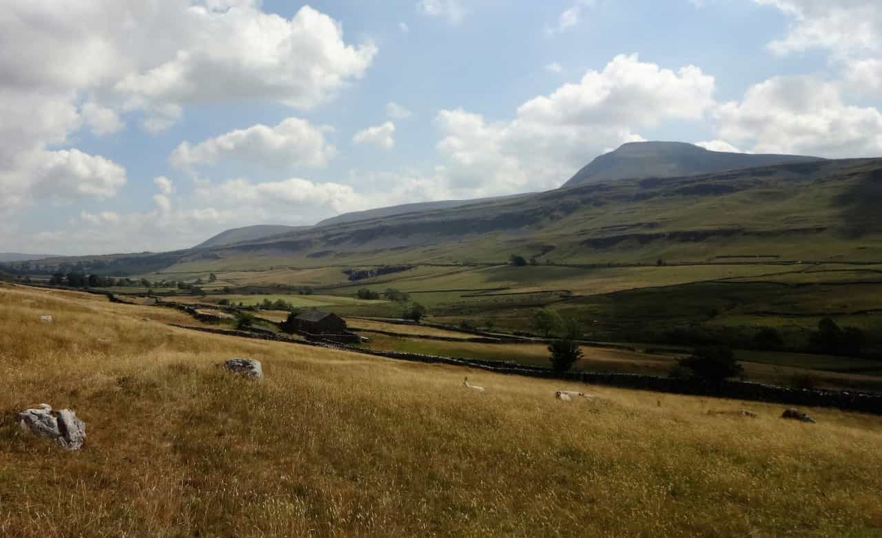 Ingleborough (Roving Wanders/Unsplash)
