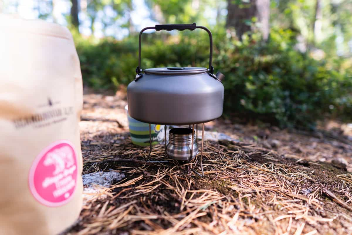 Alcohol burning stove (Hendrik Morkel / Unsplash)