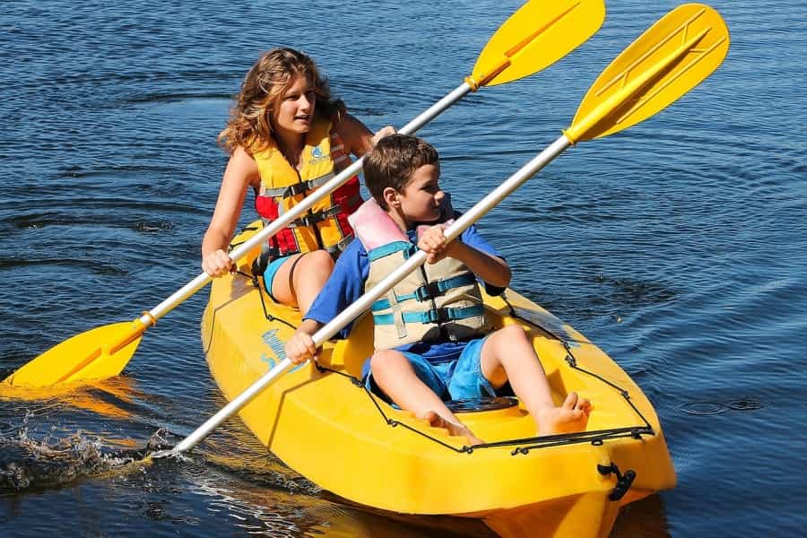 Try out kayaking at Wimbleball Lake (Pixabay)