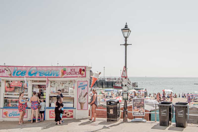 Ice-cream shop in Broadstairs (Ferran Feixas on Unsplash)