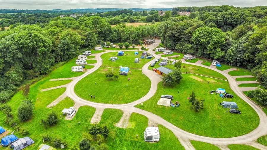 Accessible camping in the Peak District (Pitchup.com)
