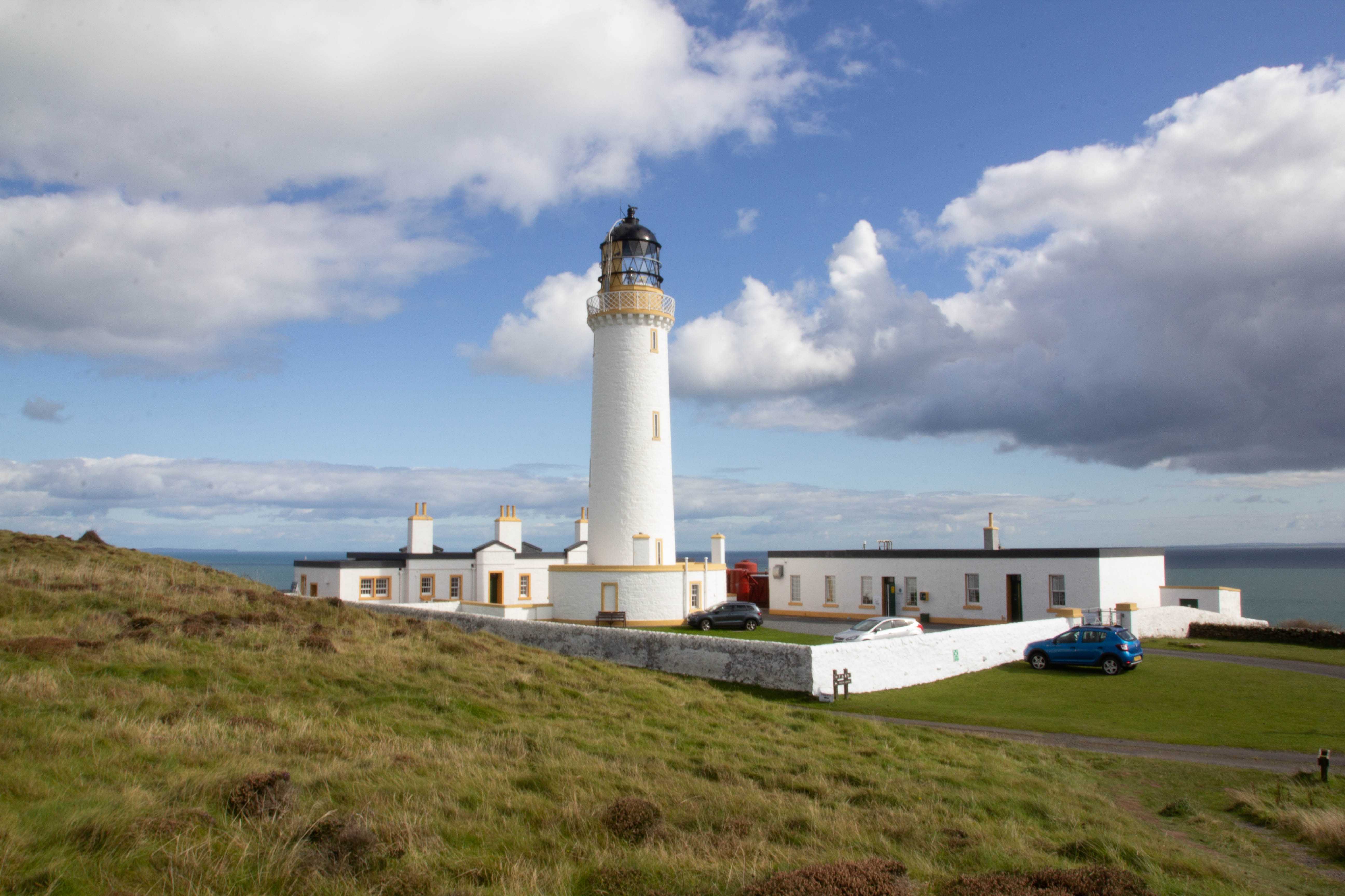 Mull of Galloway Lighthouse (Paul Levesley/Unsplash)