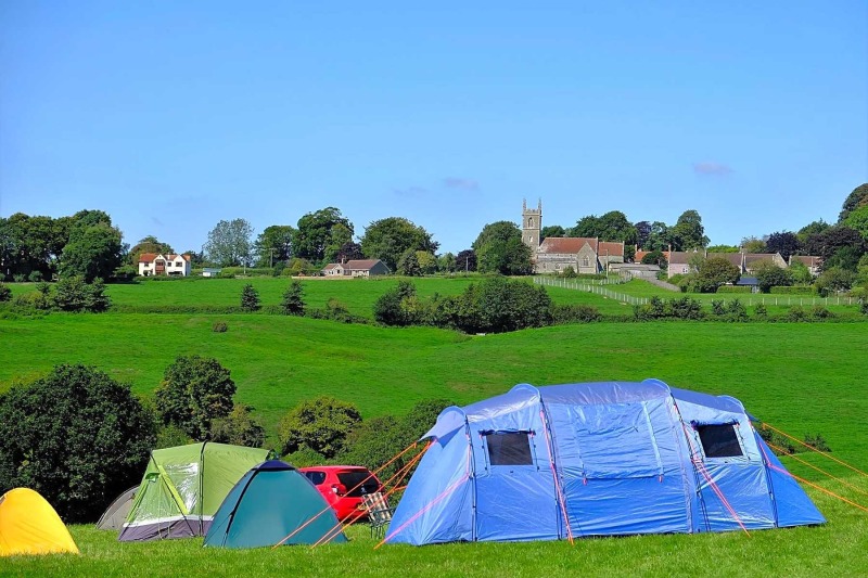 Go for a simple stay at Holyrood Farm Campsite