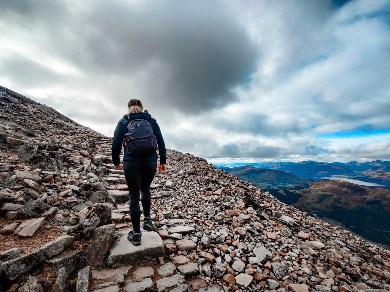 Climbing the mighty Ben (Migle Siauciulyte on Unsplash)